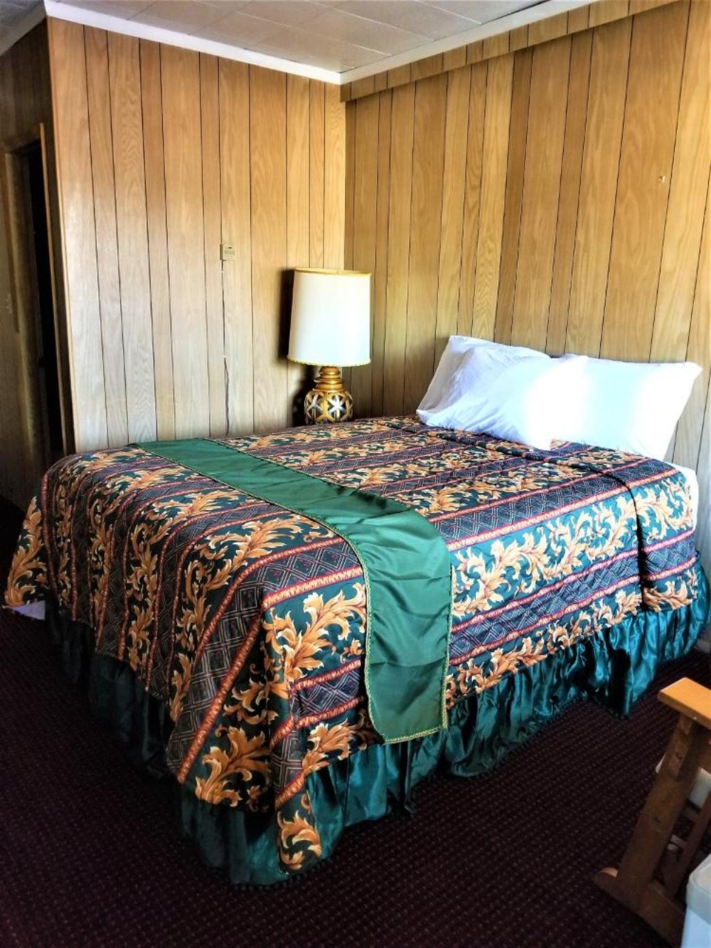 Town House Motor Inn